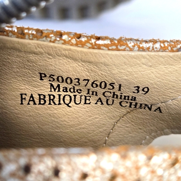 Fly London Yala pearl perforated open toe light-colored wedge heel-EUC size 8 - Picture 6 of 8